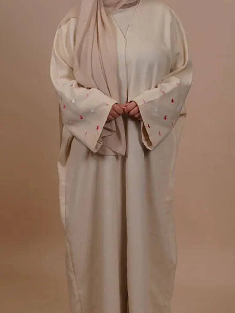 Heart Embellished Open Linen Abaya