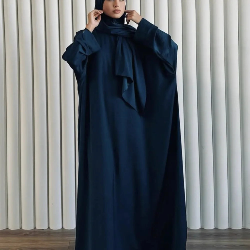 Embroidered Love Style Modest Abaya