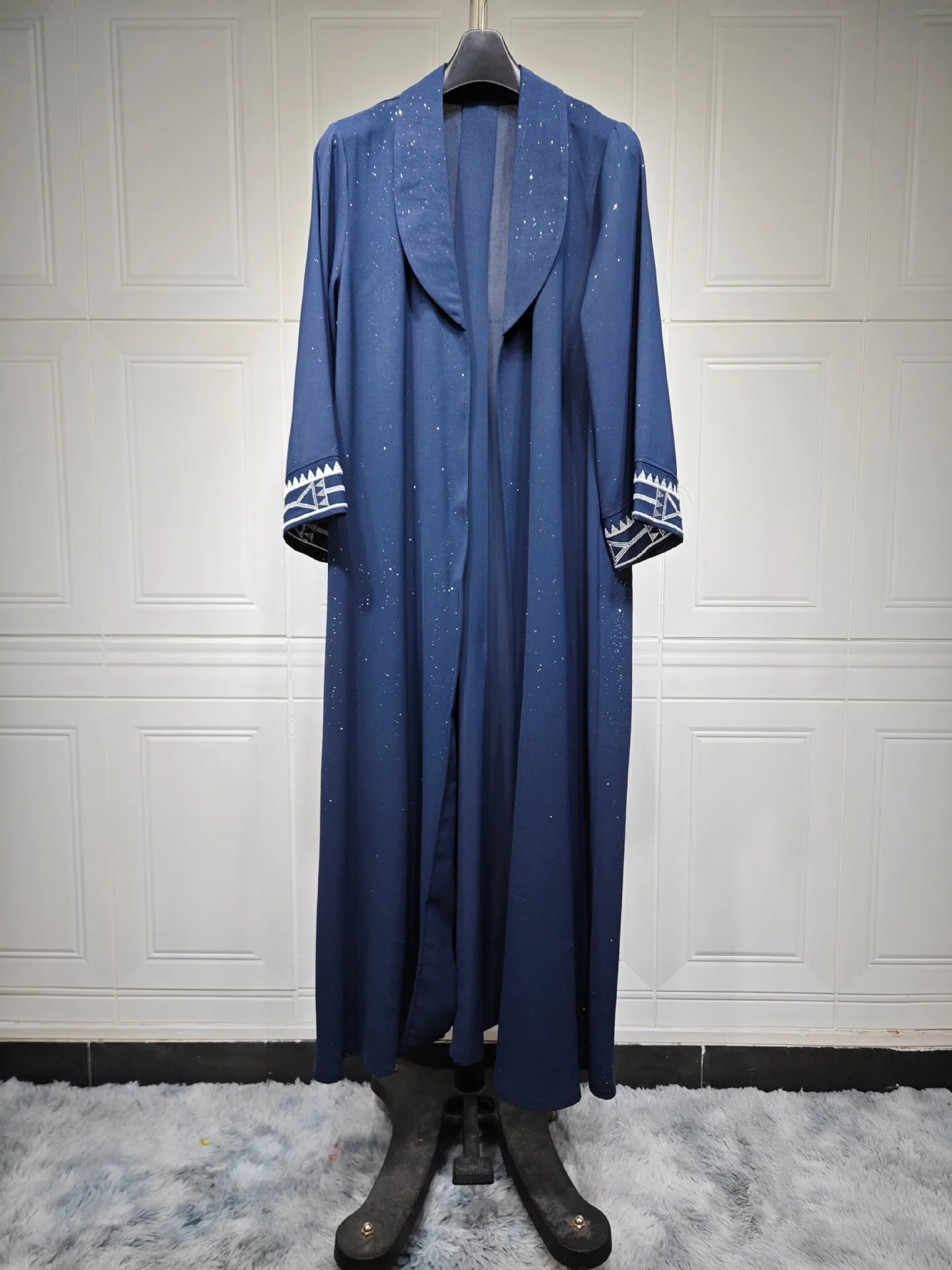 Moroccan-Inspired Floral Embroidery Open Abaya