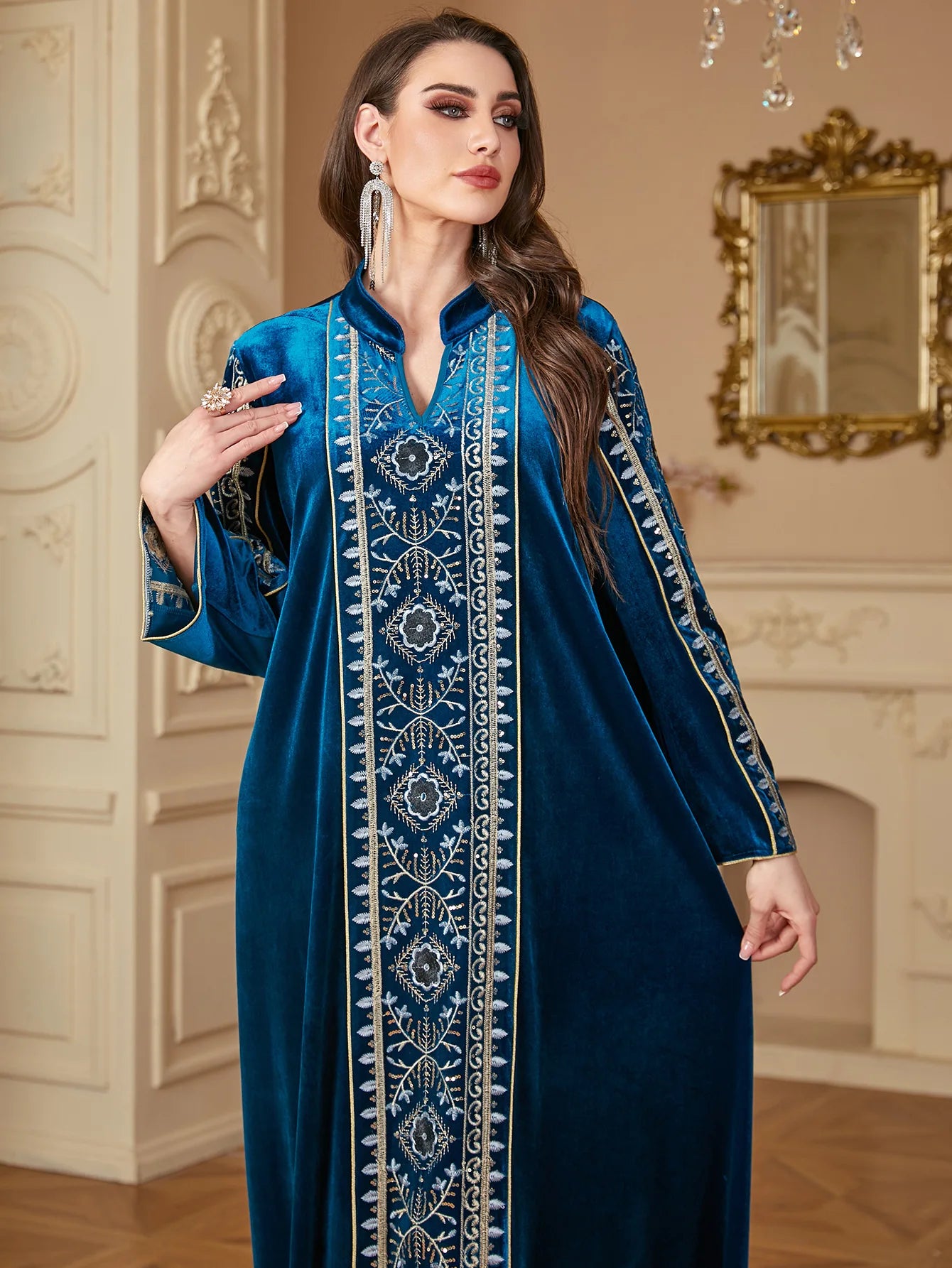 Elegant Winter Velvet Embroidered Abaya Thobe