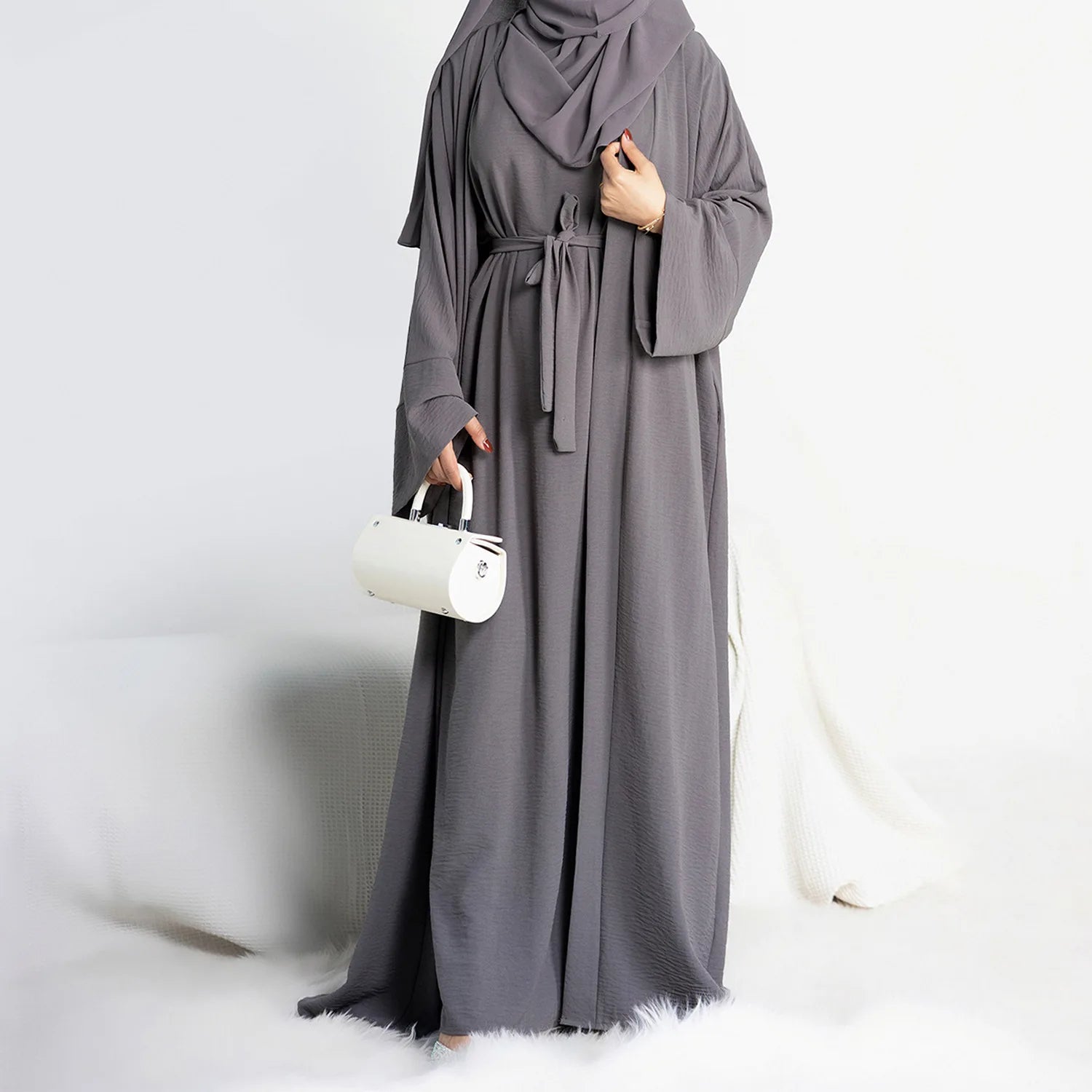 Dubai Two-Piece Abaya Set: Elegant Prayer Garment for 2024