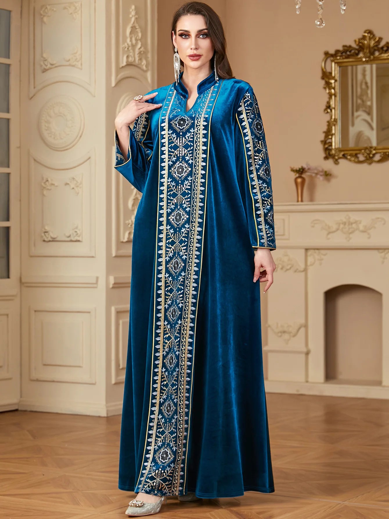 Elegant Winter Velvet Embroidered Abaya Thobe